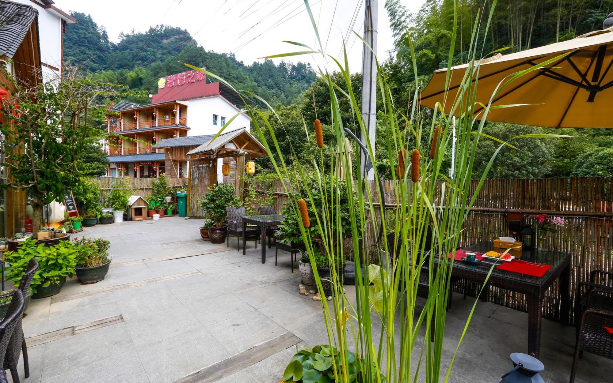 Zhangjiajie Forest Park Youth Hostel Kültér fotó